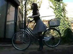 ASIAN HUMPING