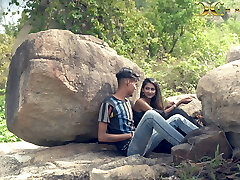 Desi Female Sudipa Has A Romance In The Mountain Jungle, Utter Outdoor Scene