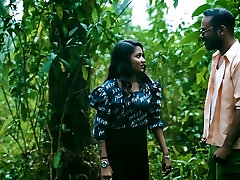 Boyfriend humps Desi Pornstar The StarSudipa in the open Jungle for jism into her Mouth ( Hindi Audio )