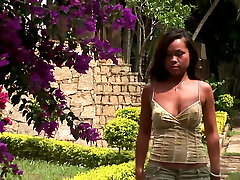 Milf stepmother Jade loves anal sex and double penetration