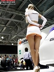 Pretty upskirt girls pose for you