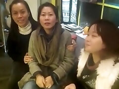 White guy fuck his asian gf doggystyle