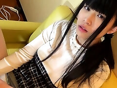 asiatische freundin fingert ihre snatch pov