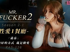 Chinese Sneaky ex girlfriend wanted a late night fuck session - Asian Big Titties