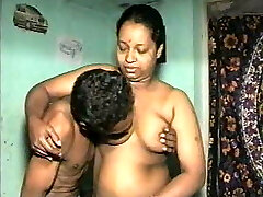 wondrous big mallu aunty wondrous big mallu aunty