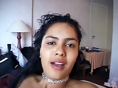 Large Brown Latin Babe Bosoms - Sara Orgasms --Gulsjurip--
