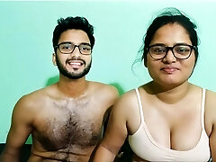 Desi paramour fuckfest recorded their sex video with her college girlfriend
