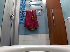 Mature hairy pussy pisses on the toilet, the camera is watching her. Fat rump, vagina, asshole close-up. Milf urinates. Mature hairy pussy pisses on the toilet, the camera is watching her. Fat rump, vagina, asshole close-up. Milf urinates.