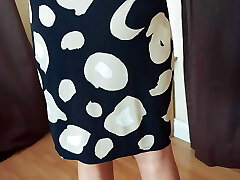 Mrs Sandie, 50+, off to work with no panties on.