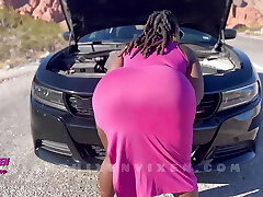 Fat Black Woman Fucks in Front of the Vehicle with a Stranger with a Big Trouser Snake