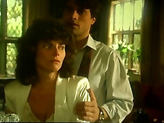 fapping to Adrienne Barbeau 1
