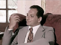 सी& # 039; युग ऊना वोल्टा अल ग्रांड होटल (2001) बहाल सी& # 039; युग ऊना वोल्टा अल ग्रांड होटल (2001) बहाल