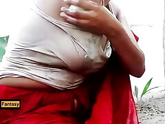 Village bhabhi Firm fucked in doggy style after outdoor bath
