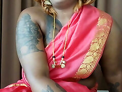 тамильская тетя илария в наручниках