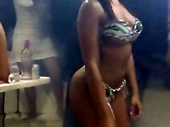 amazing super-fucking-hot babe dancing in a bar amazing super-fucking-hot babe dancing in a bar