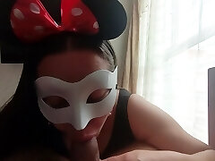 Unsuspecting Boss Gets A Good Blow-job From His Maid Unsuspecting Boss Gets A Good Blow-job From His Maid