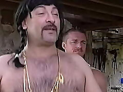 Karen Lancaume, brunette aux gros seins, gagne un concours de baise Karen Lancaume, brunette aux gros seins, gagne un concours de baise