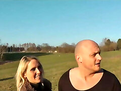 JuliaPink: Outdoor gefickt