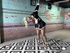 जे जे नौकरानी जे जे नौकरानी