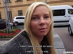 Blonde chick gets romped during an interview by a sizzling stud