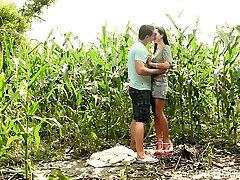 Mia Manarote gets naked for a fuck with a wondrous lover Mia Manarote gets naked for a fuck with a wondrous lover