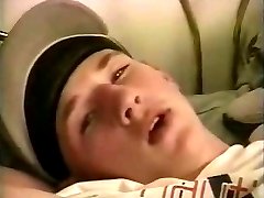 hung straight twink turns gay