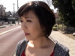 Jaw-dropping Mature Hitomi Enjo And Her Girlfriend Enjoy Same Sex Fun