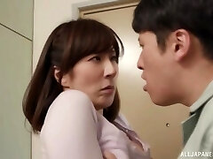 Mature Asian wife gets her wet pussy fucked nice and rock hard