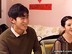 Interchanging our Moms on Lantern Festival MD-0217 / 换母荡元宵 MD-0217 - ModelMediaAsia Interchanging our Moms on Lantern Festival MD-0217 / 换母荡元宵 MD-0217 - ModelMediaAsia