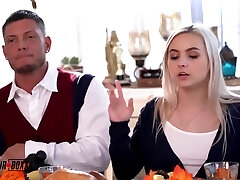 MIND Controlled THANKSGIVING FAMILY MIND Controlled THANKSGIVING FAMILY