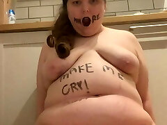 Fat pig Lexi’s cunny pump humiliation