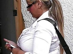 Big globes woman at work spreads legs for him