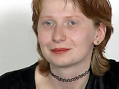 Cute redhead teenager gets a pile of cum on her face - 90's retro fuck