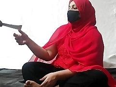 Pakistani Thurki Boss Poked Hijabi Secretary 