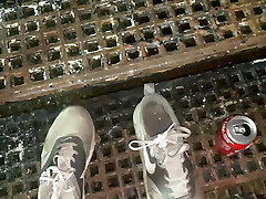 Cracky gets her mischievous pussy out for a lift home 