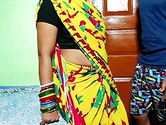 sukienka zmiana kar rrhi bhabhi ko pakd kr painful pierdolony kiya