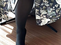 stunning lady bend over to get hot cum in her nylon tights - projectsexdiary