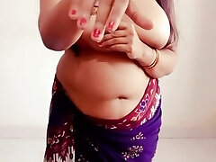 Desi Step Sister Arya Nangi Hogai Step Brother Ke Acquaintance Ke Saamne - Clear Hindi Video Call