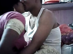 Indian mansion wife lips kissing ass