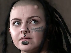 Insane mistress punishes fat pussy of chubby goth slut Luna LaVey