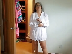 बाद गोलमटोल परिपक्व मैरी जो में, जाँघिया और ब्रा