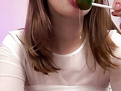 चाटना लॉलीपॉप प्यार चाटना लॉलीपॉप प्यार