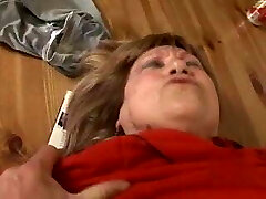 Grandma Susanna fucks her girlfriend's sonnie Grandma Susanna fucks her girlfriend's sonnie