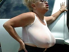 Immense Granny Tits Jerk Off Challenge To The Beat 