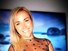 Sexy blonde girl loves to fap Sexy blonde girl loves to fap