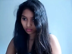 indian desi adolescente en gafas squirting en la webcam