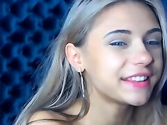 Pretty College Nubile masturbates on cam Pretty College Nubile masturbates on cam