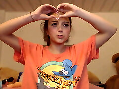 Cute Colombian webcam girl with Tom and Daly shirt