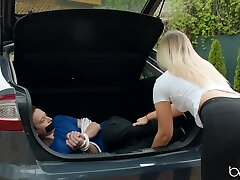 Threesome with Shalina Devine in the apartment is a dream of this dude Threesome with Shalina Devine in the apartment is a dream of this dude