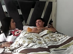 partager une chambre avec ma demi-soeur-porno espagnol partager une chambre avec ma demi-soeur-porno espagnol